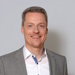 Dirk Meinhardt - mir.) marketing im radio